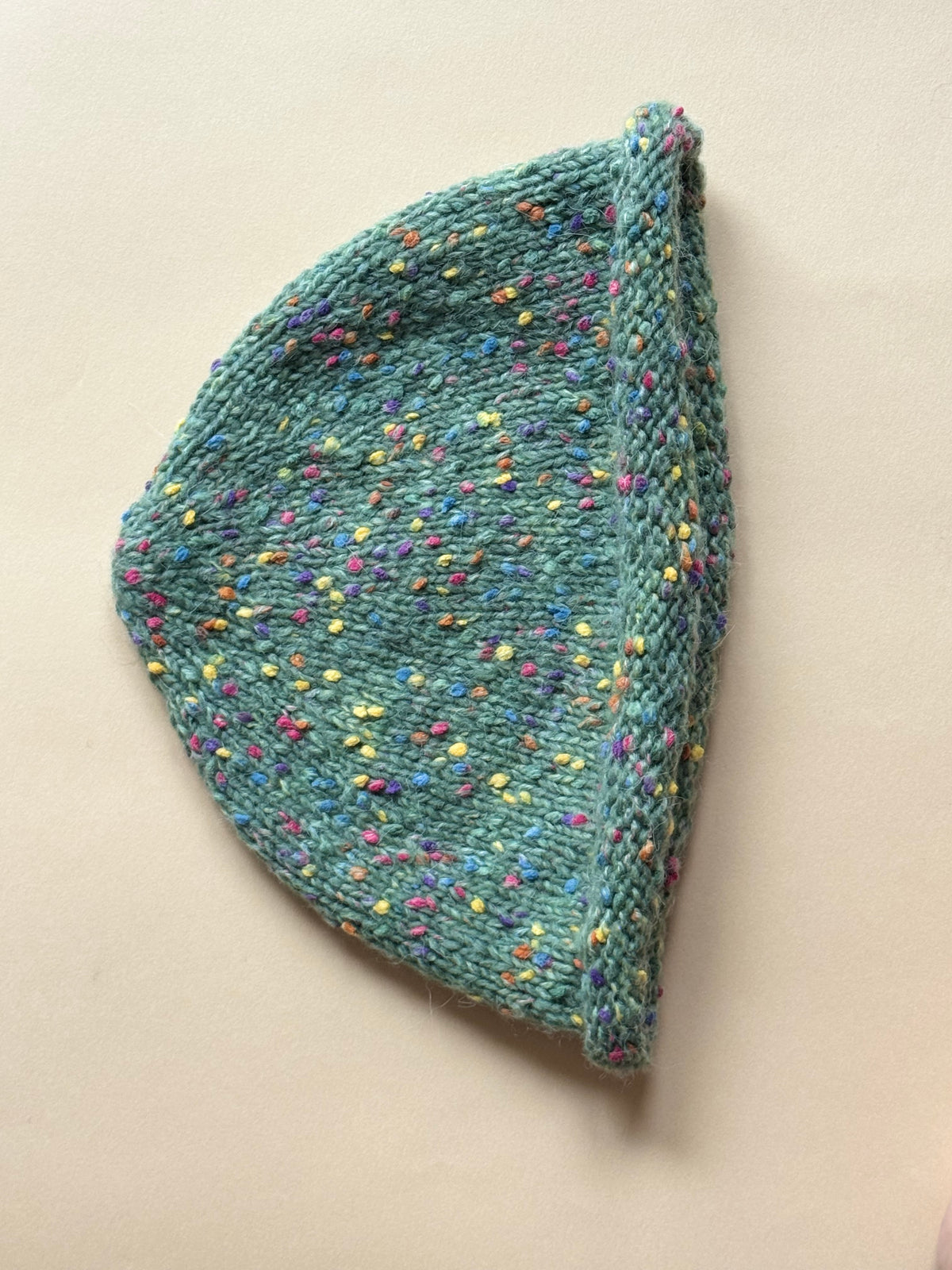 MULTICOLOR BEANIE GREEN