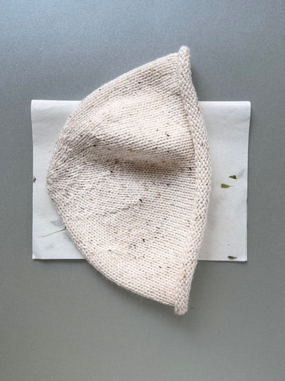 TWEED BEANIE MILKY
