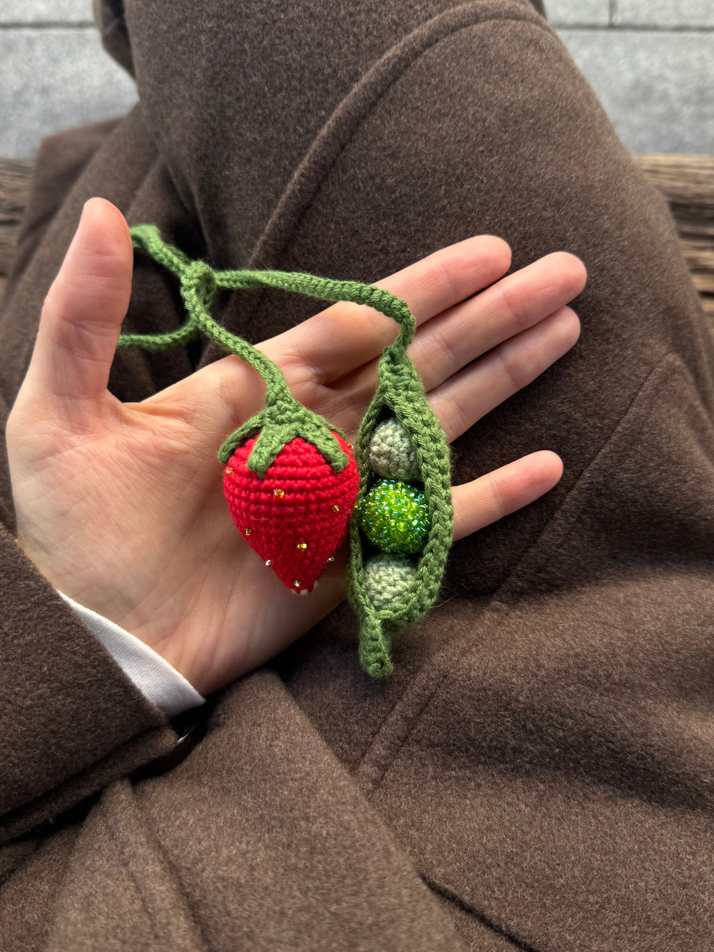 Green Pea charm no.3