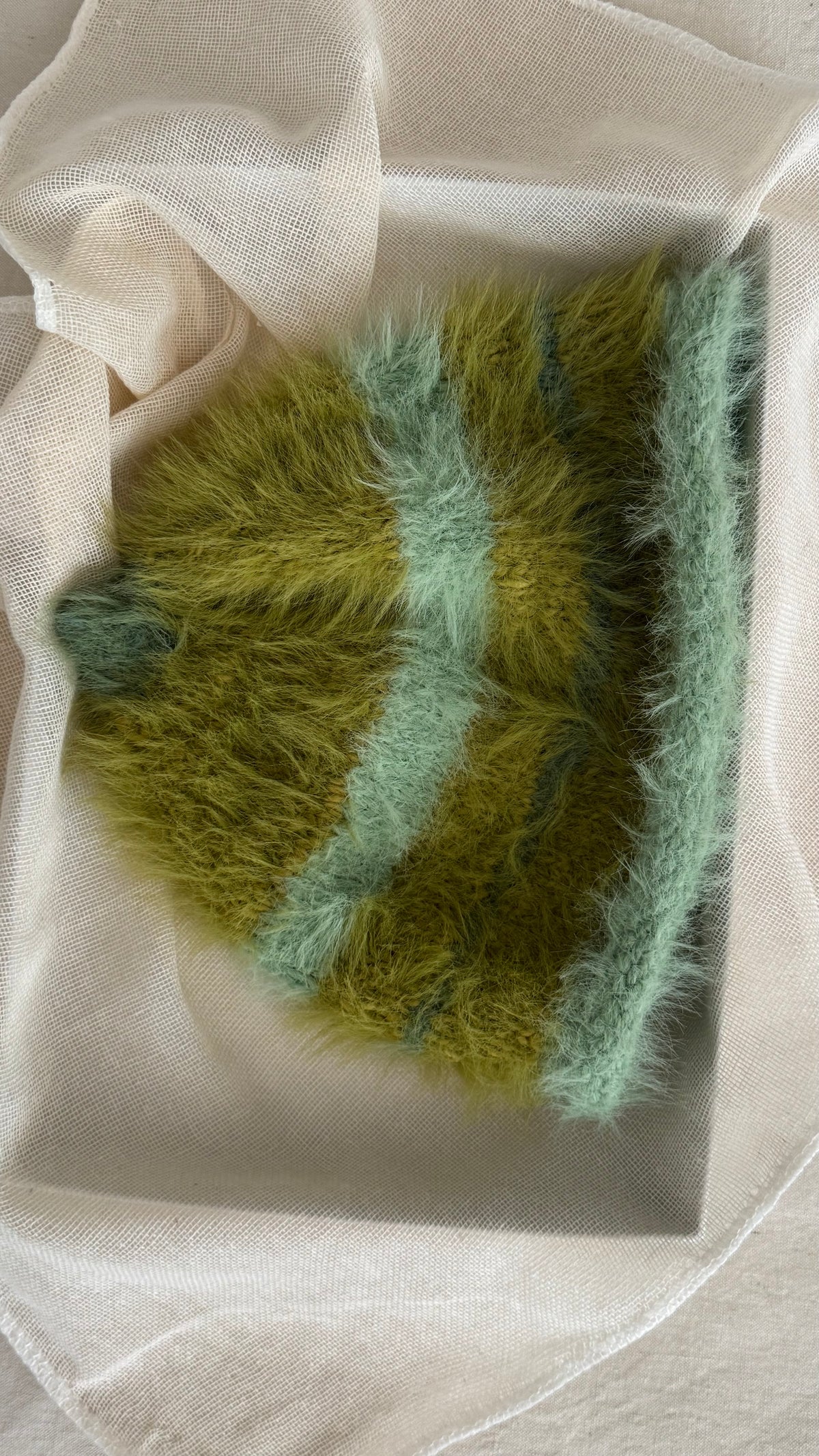 FLUFFY BEANIE GREEN
