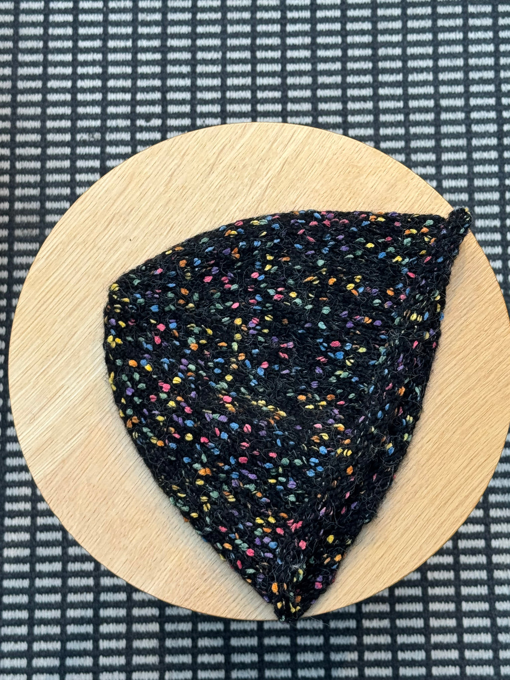 MULTICOLOR BEANIE BLACK
