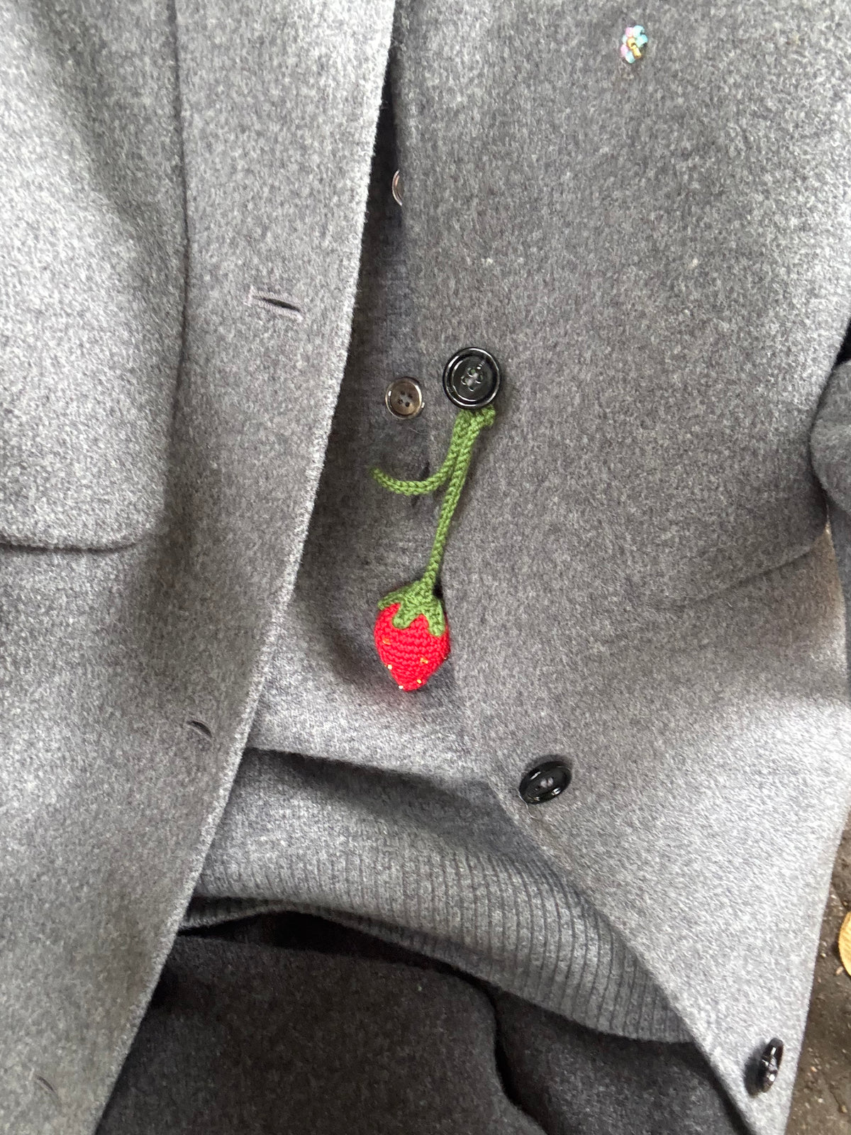 Strawberry Charm Without Leaf Beaded