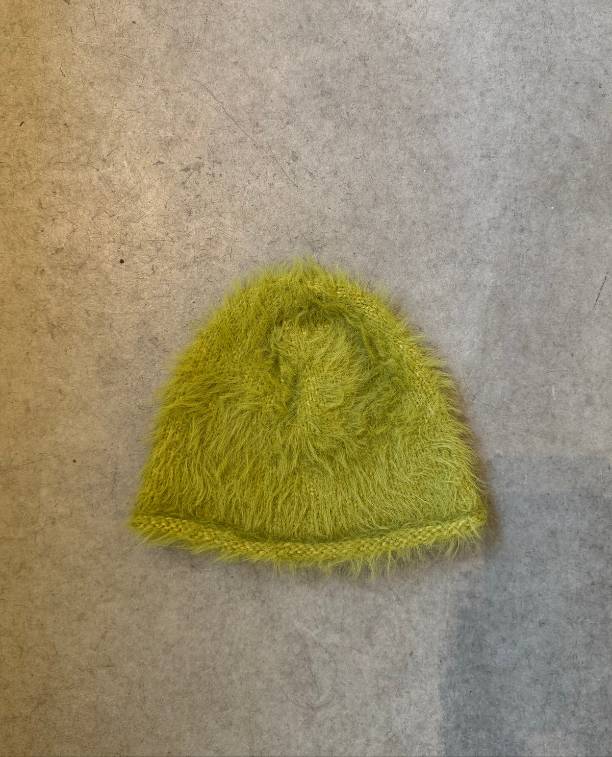FLUFFY BEANIE OLIVKA