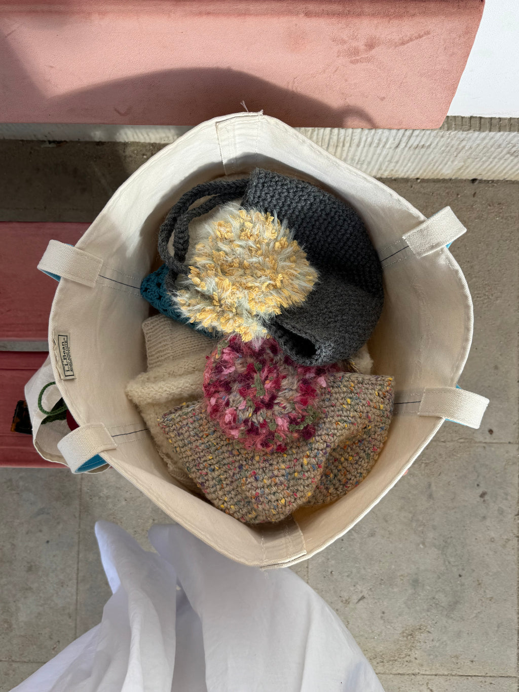 Dandelion hat pink