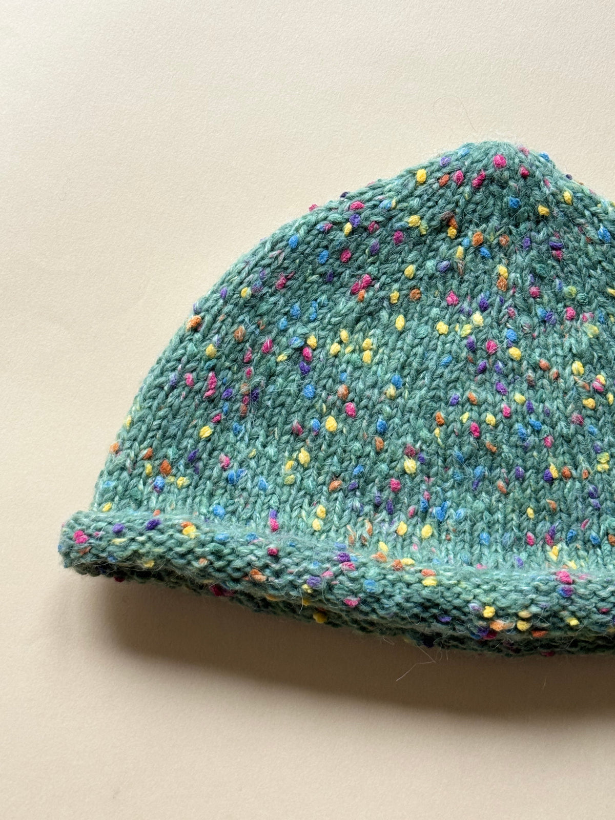 MULTICOLOR BEANIE GREEN