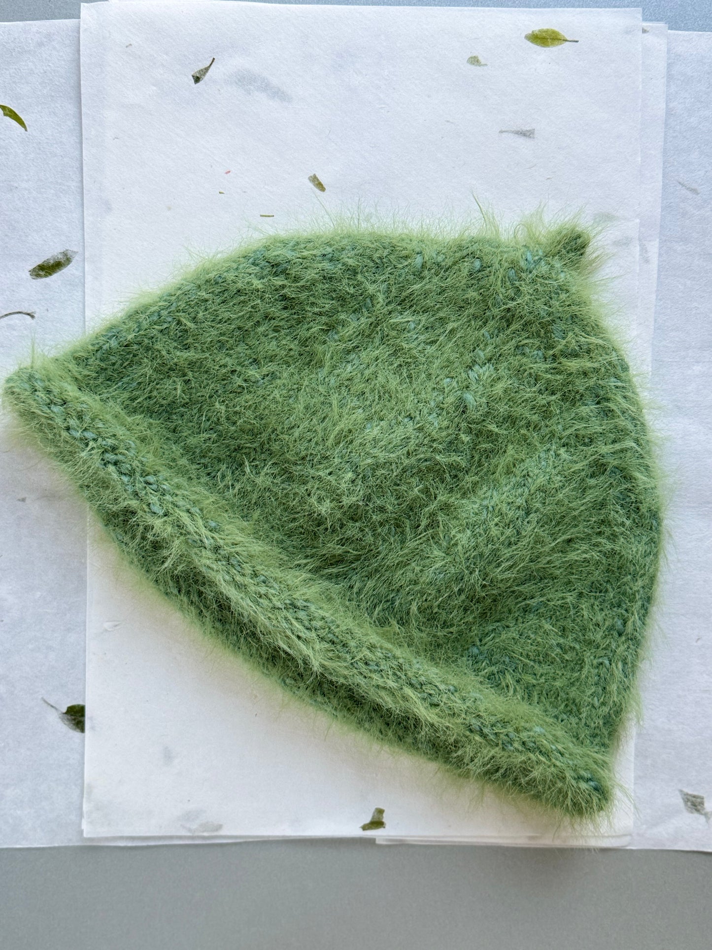 FLUFFY BEANIE GREEN