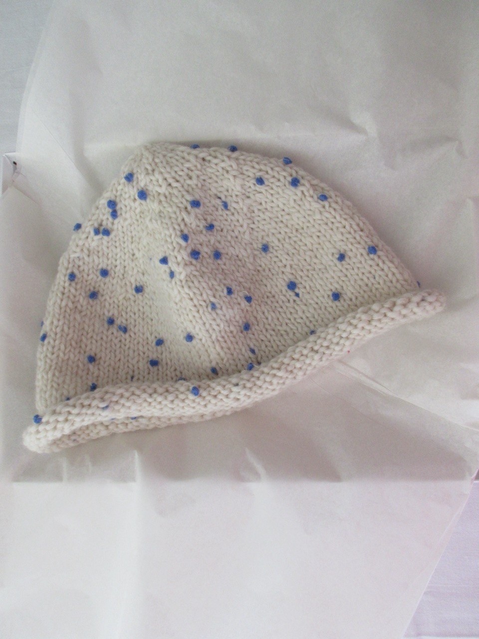 BEANIE POM POM