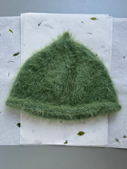 FLUFFY BEANIE GREEN