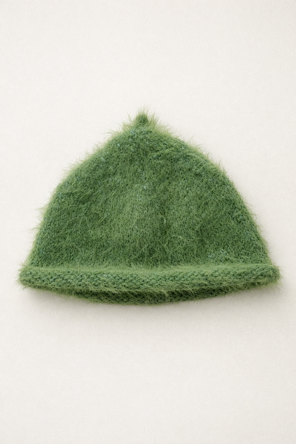 FLUFFY BEANIE GREEN