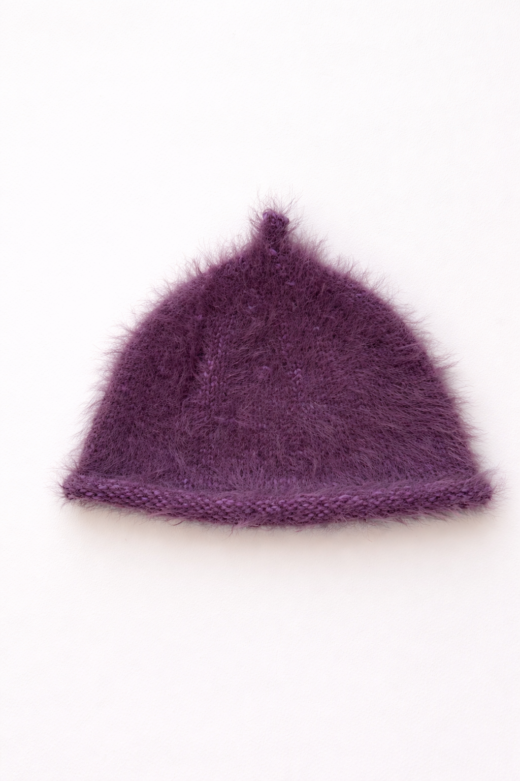FLUFFY BEANIE PURPLE