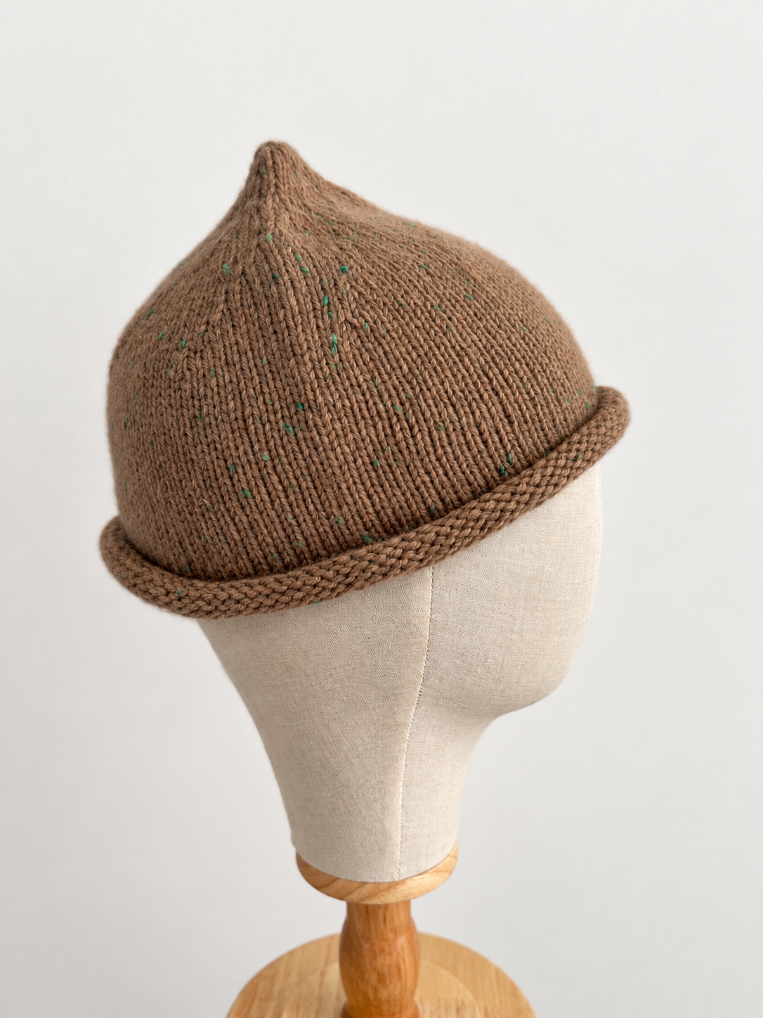 TWEED BEANIE BEIGE